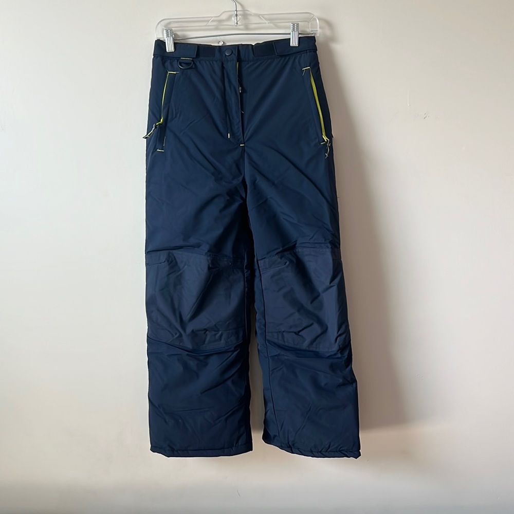 NWT - Amazon Essentials Water Resistant Youth Snow Pants - Large (10)